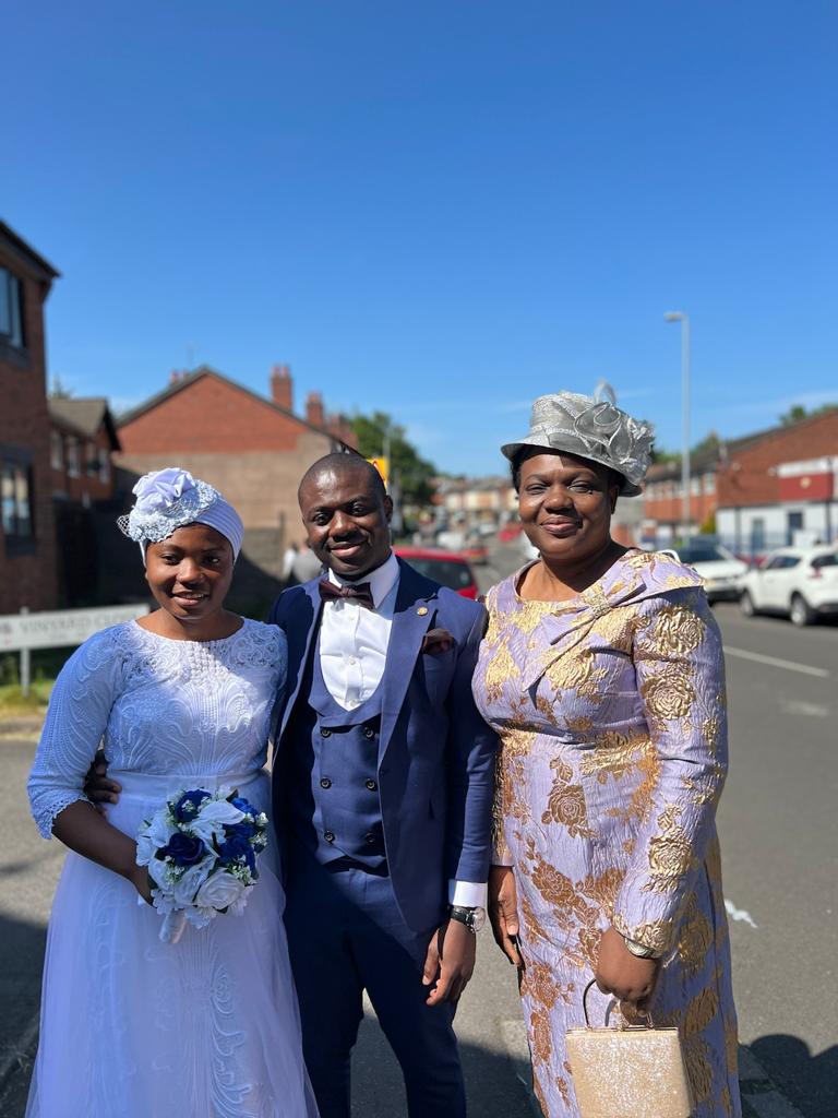 Emma and Elizabeth — member moment